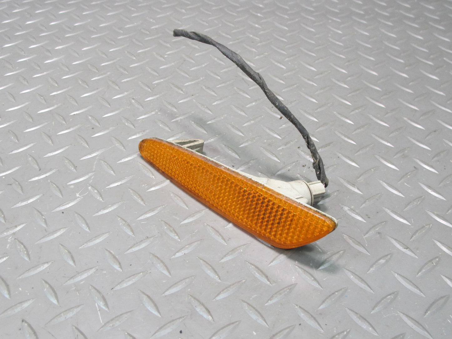 03-08 Mercedes R230 SL500 Front Left & Right Bumper Turn Signal Light Set OEM