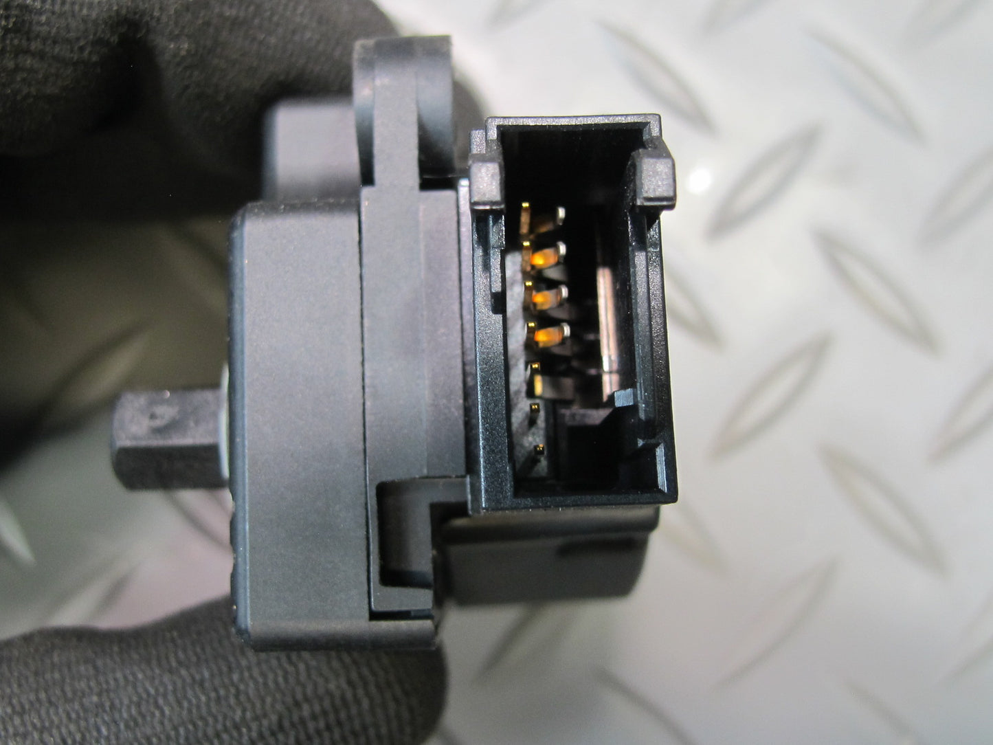 03-12 Mercedes R230 SL500 Set of 12 A/C Heater Flap Door Actuator Motor OEM