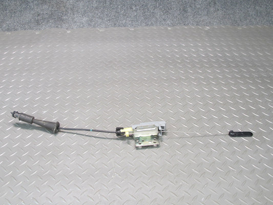 97-04 Chevrolet Corvette C5 Fuel Tank Filler Door Lid Actuator Motor OEM