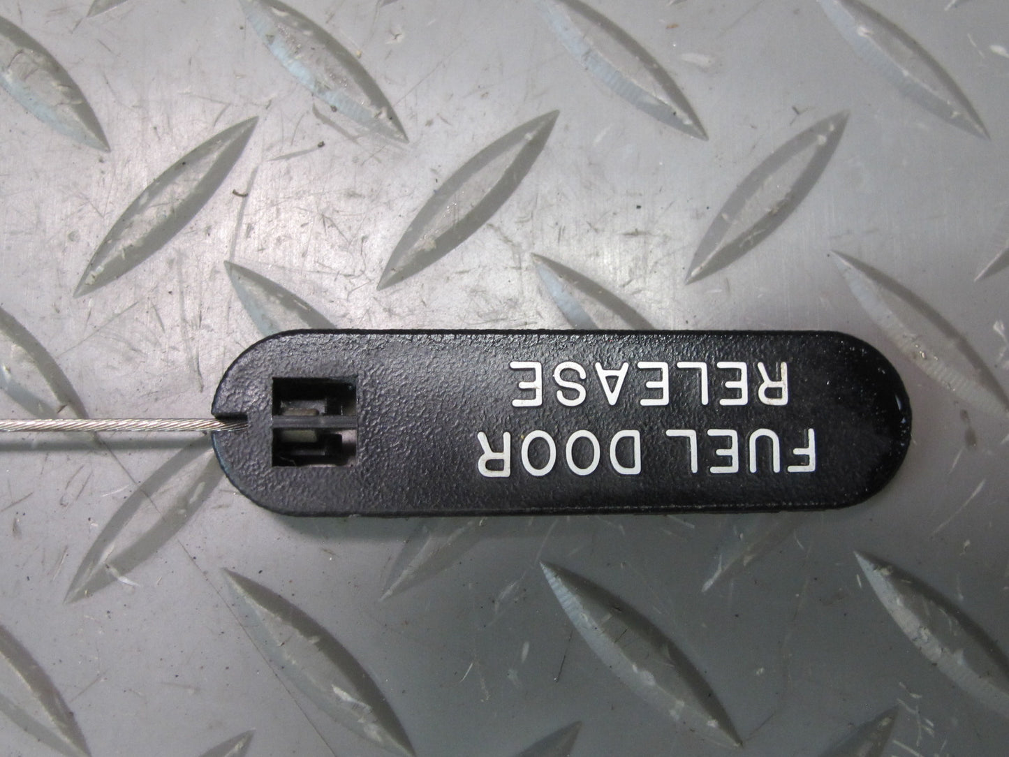 97-04 Chevrolet Corvette C5 Fuel Tank Filler Door Lid Actuator Motor OEM