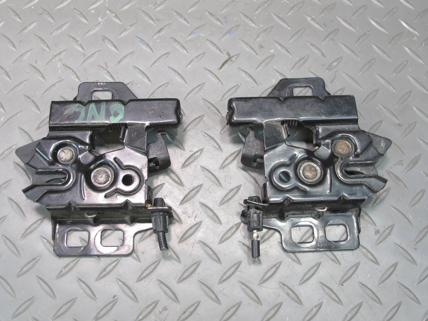 97-04 Chevrolet Corvette C5 Set of 2 Front Left Right Hood Lock Latch OEM