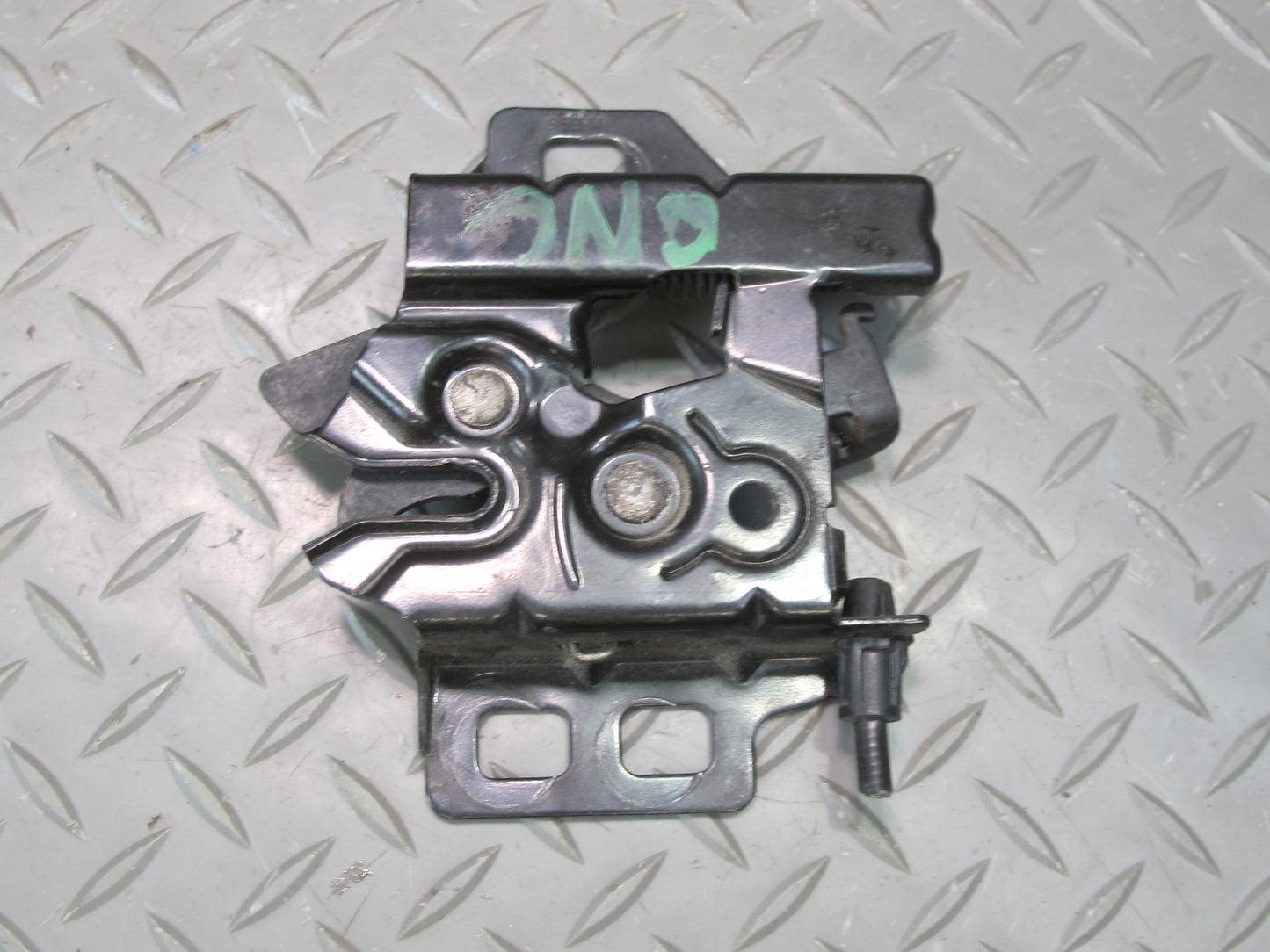 97-04 Chevrolet Corvette C5 Set of 2 Front Left Right Hood Lock Latch OEM