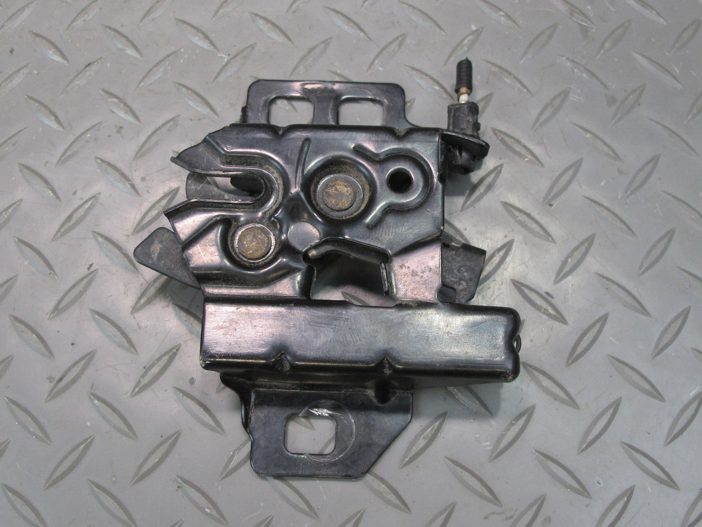 97-04 Chevrolet Corvette C5 Set of 2 Front Left Right Hood Lock Latch OEM