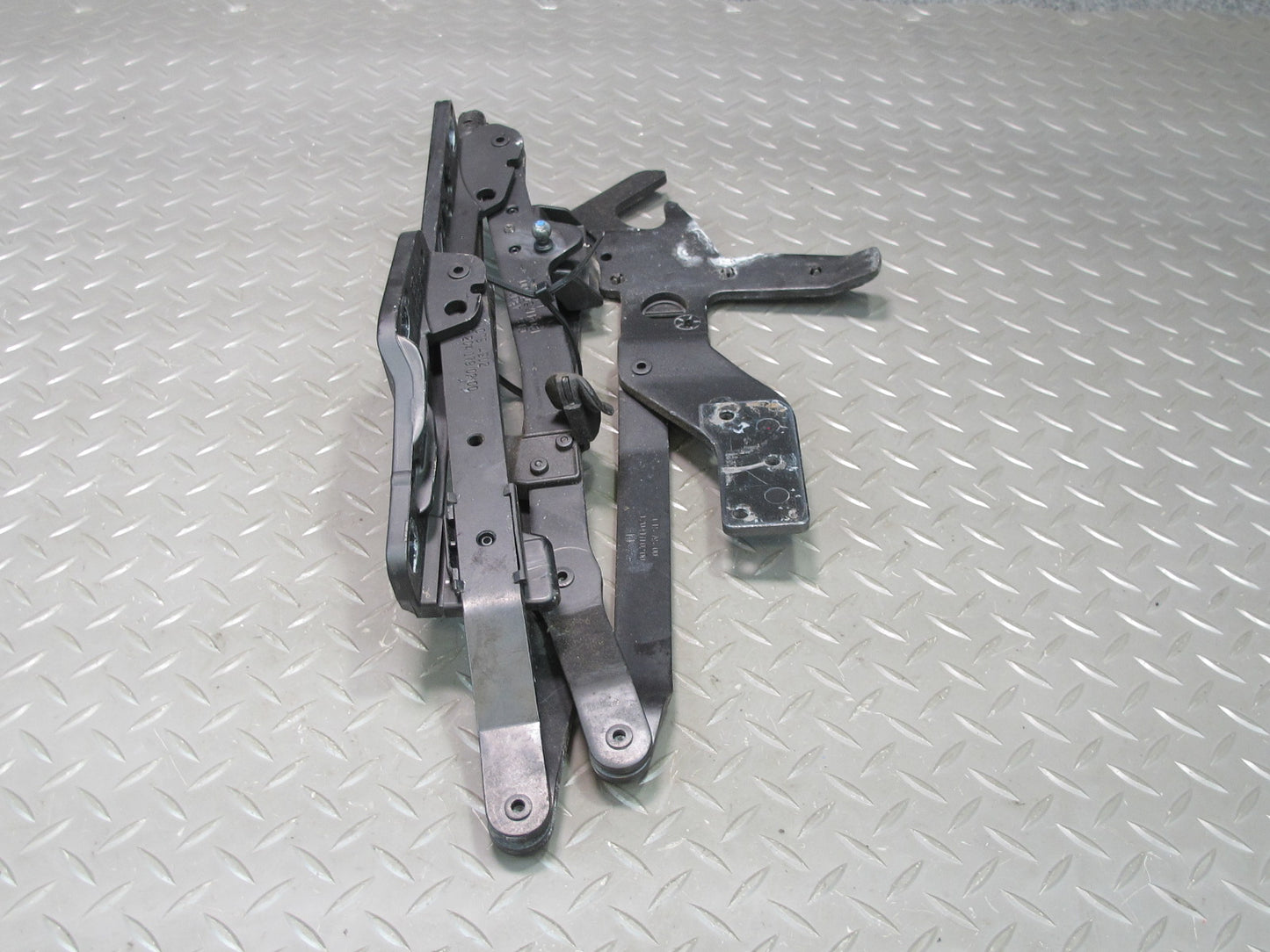 03-06 Mercedes R230 SL500 Set of 2 Rear Left & Right Trunk Lid Hinge OEM