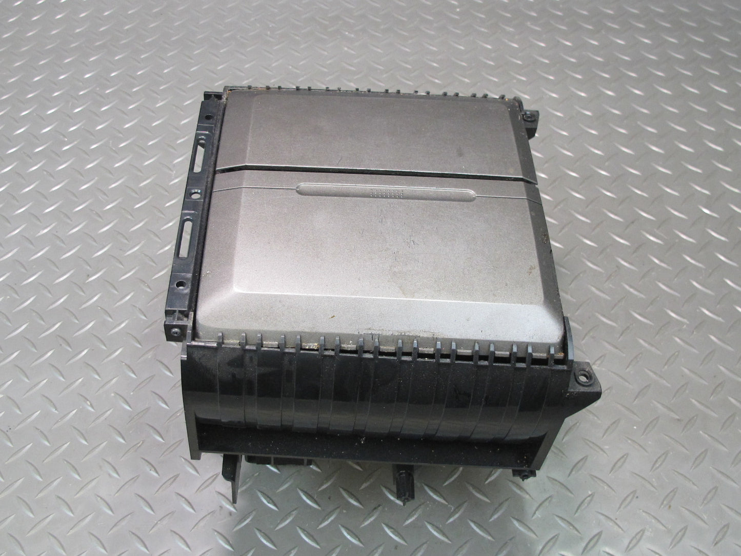 2003-2009 Lexus UZJ120L GX470 Front Center Console Box Storage 58910-60041