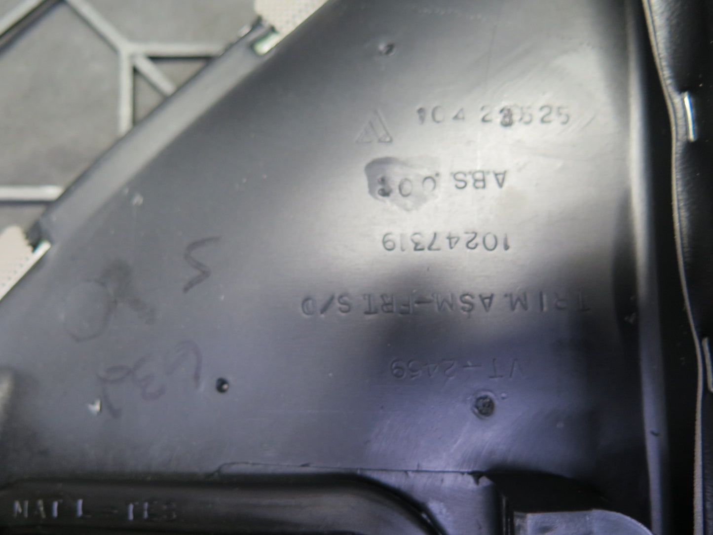 97-04 Chevrolet Corvette C5 Set of 2 Left & Right Door Interior Trim Panel OEM