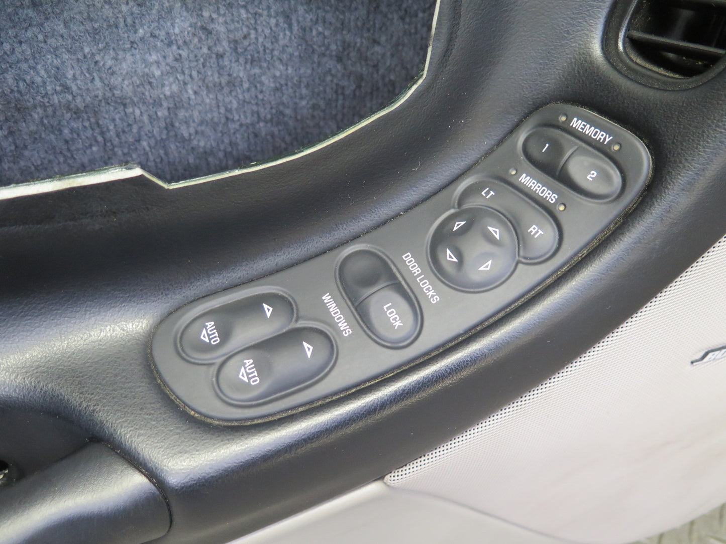 97-04 Chevrolet Corvette C5 Set of 2 Left & Right Door Interior Trim Panel OEM