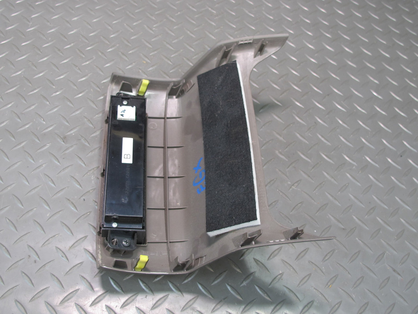 2006-2009 Lexus UZJ120L GX470 Rear Temp A/C Heat Climate Control W/ Panel