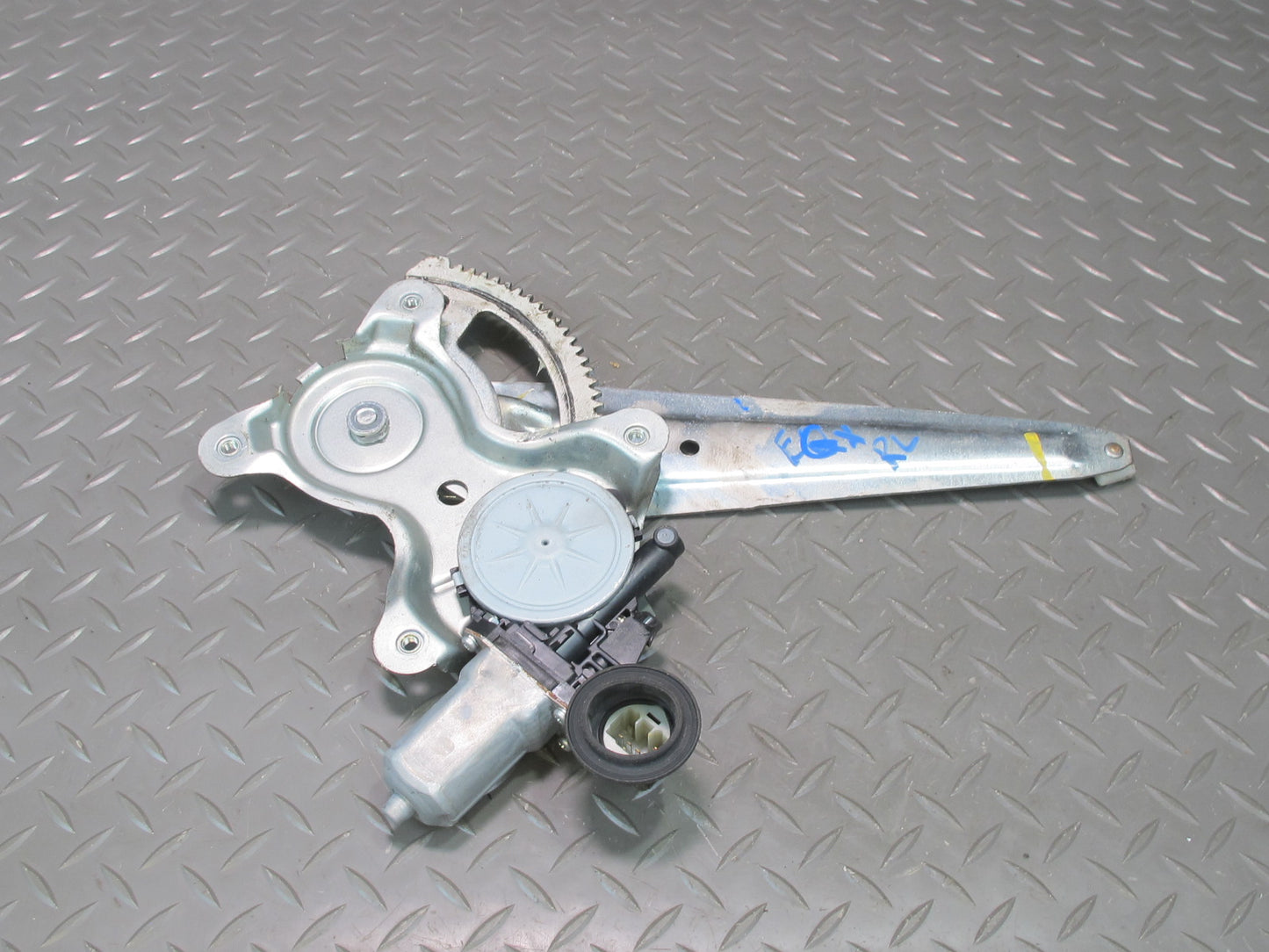 2003-2009 Lexus UZJ120L GX470 Rear Left Side Door Window Regulator W/ Motor