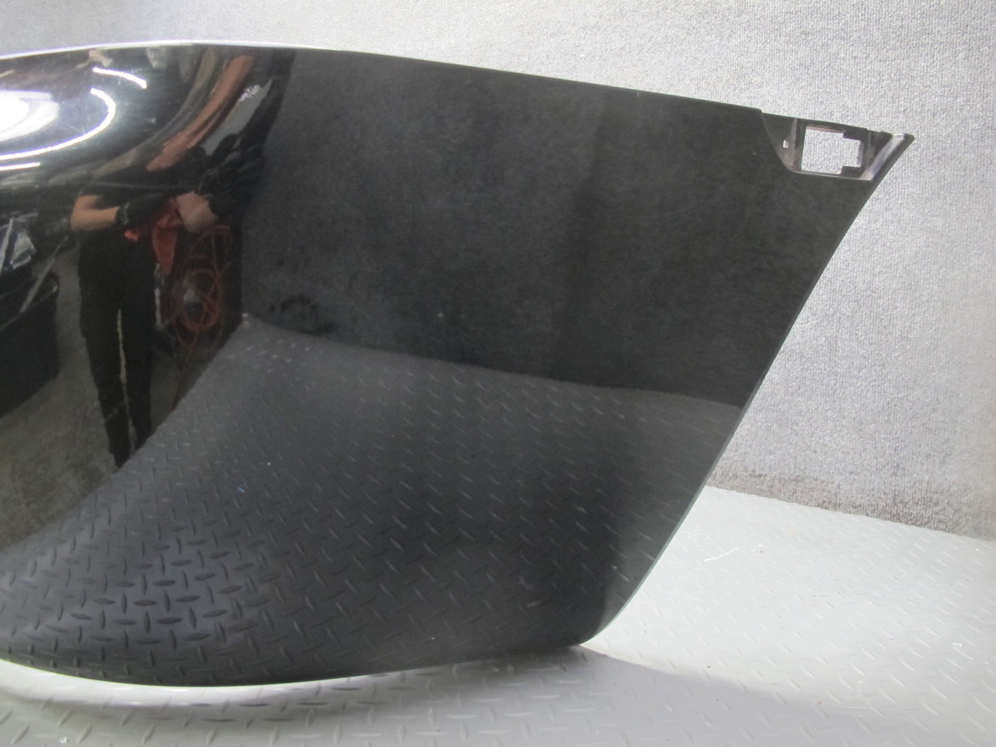 03-06 Chevrolet SSR Rear Bumper Cover Black OEM