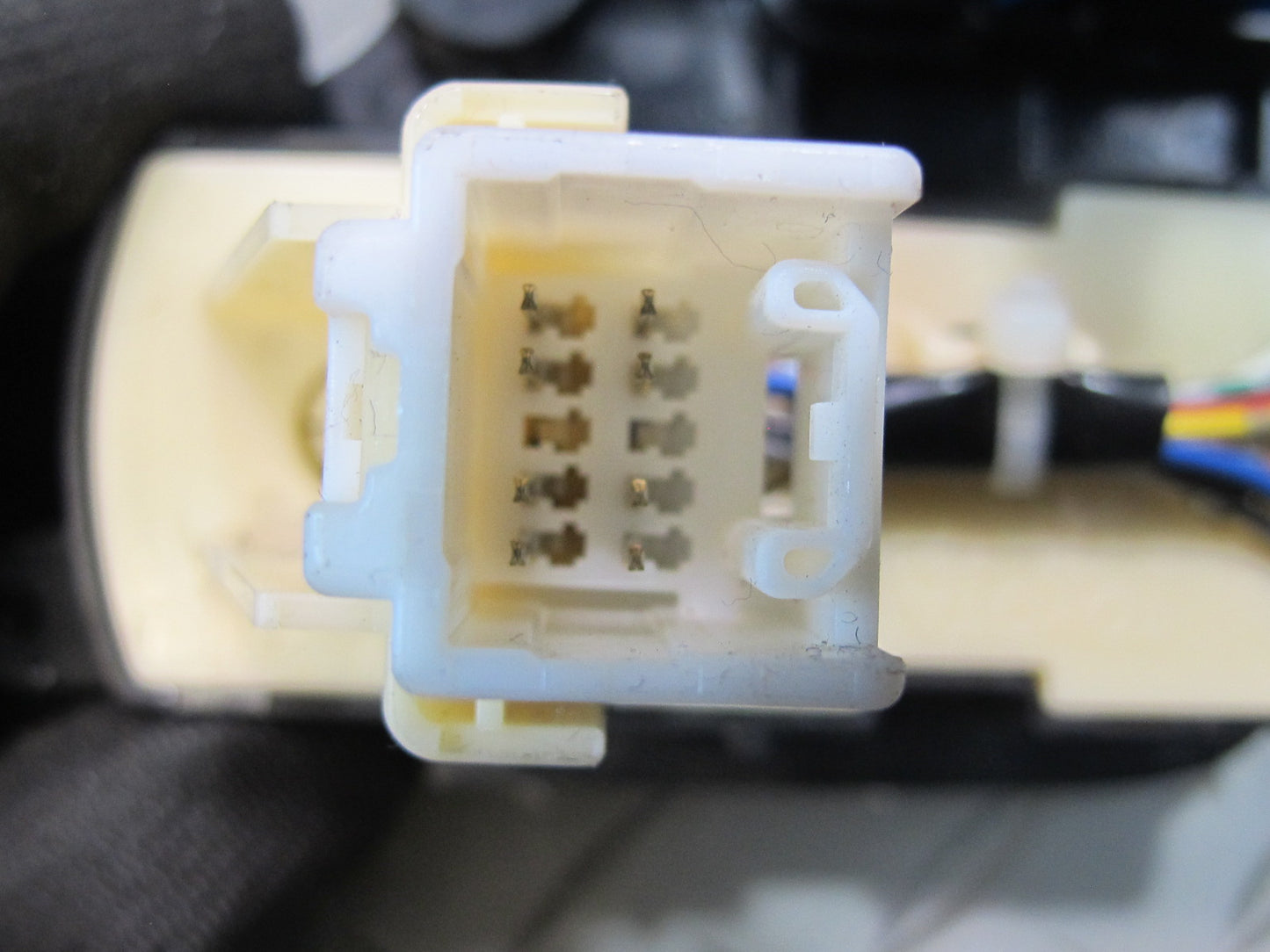 2003-2009 Lexus UZJ120L GX470 Suspension Height Sport Button Switch Control