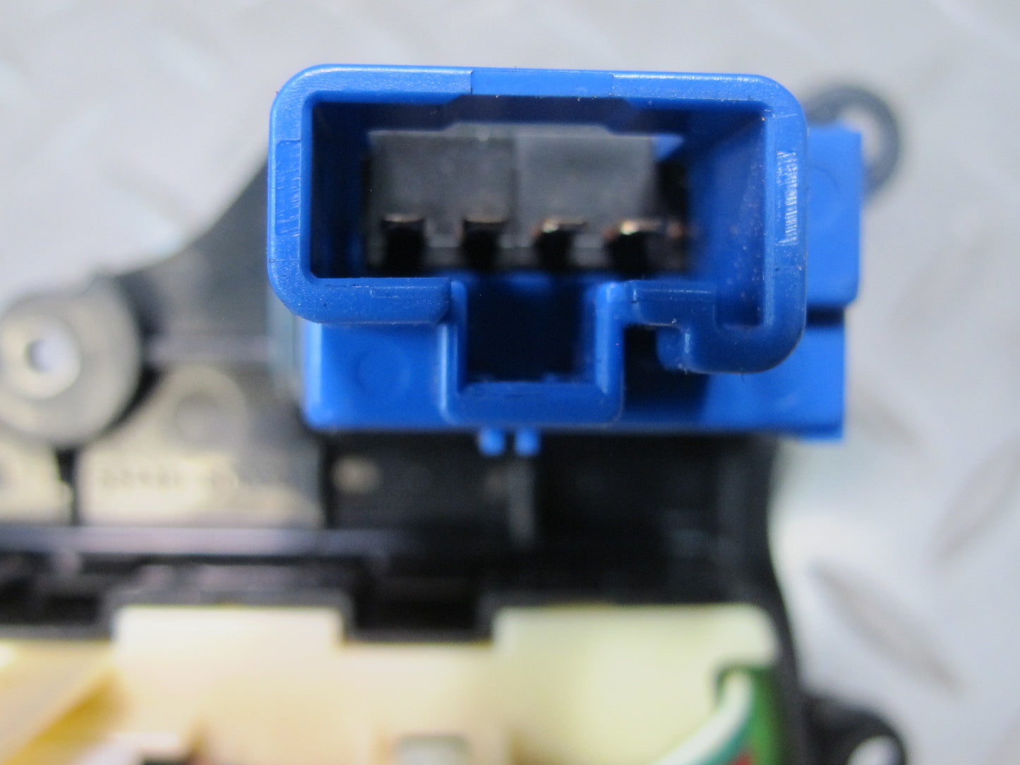 2003-2009 Lexus UZJ120L GX470 Suspension Height Sport Button Switch Control