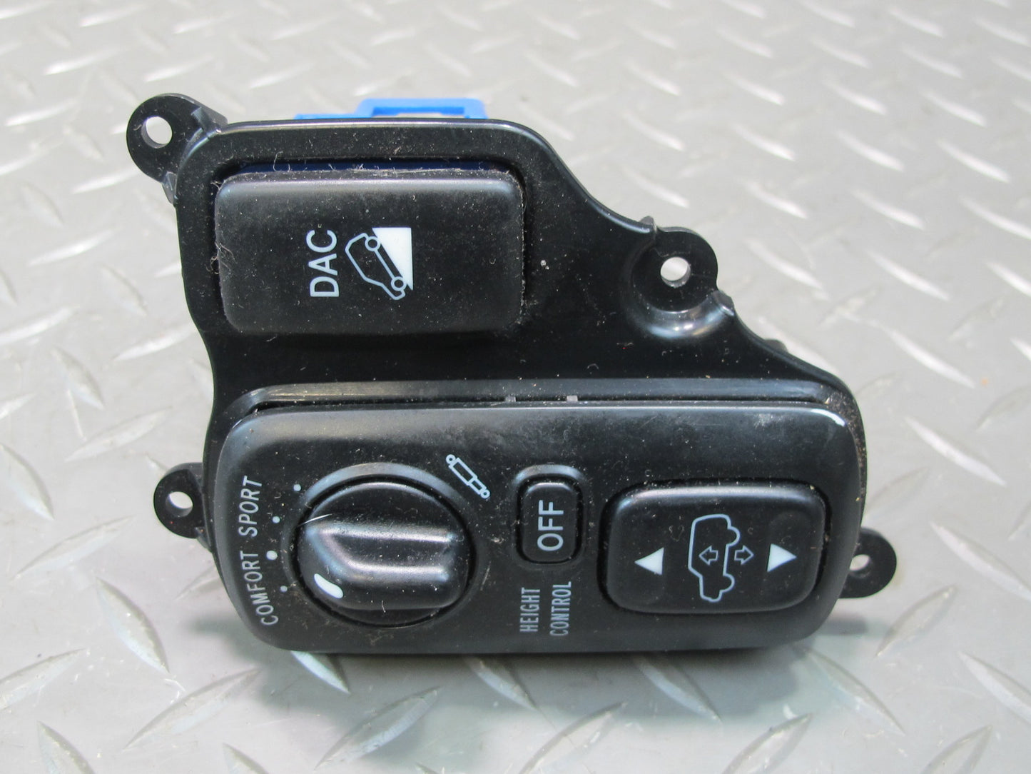 2003-2009 Lexus UZJ120L GX470 Suspension Height Sport Button Switch Control