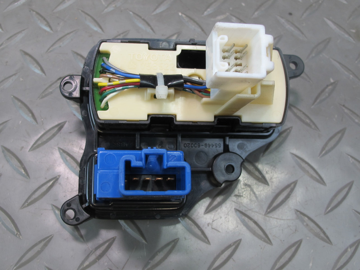 2003-2009 Lexus UZJ120L GX470 Suspension Height Sport Button Switch Control