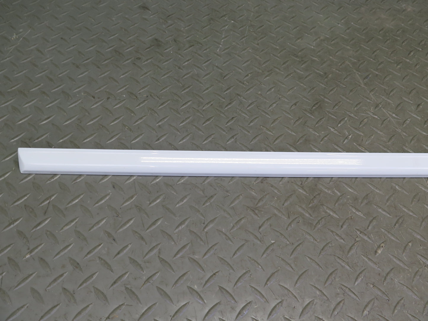 01-06 BMW E46 330ci Coupe Convert Set of 6 Door Fender Quarter Trim Molding OEM