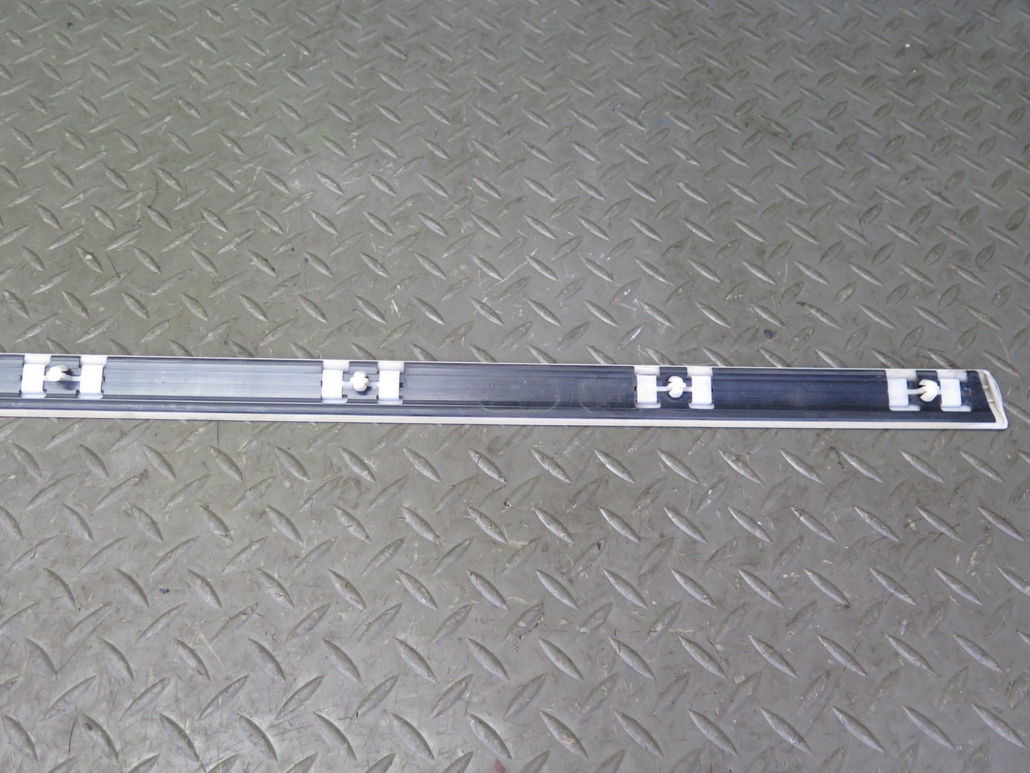 01-06 BMW E46 330ci Coupe Convert Set of 6 Door Fender Quarter Trim Molding OEM