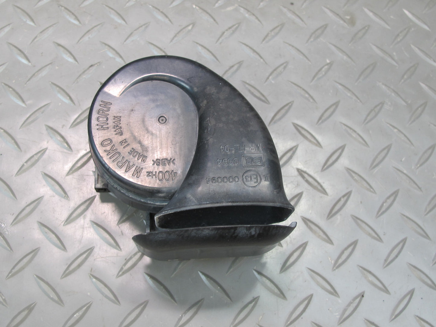 2003-2009 Lexus UZJ120L GX470 High & Low Tone Pitch Horn Signal Set of 2