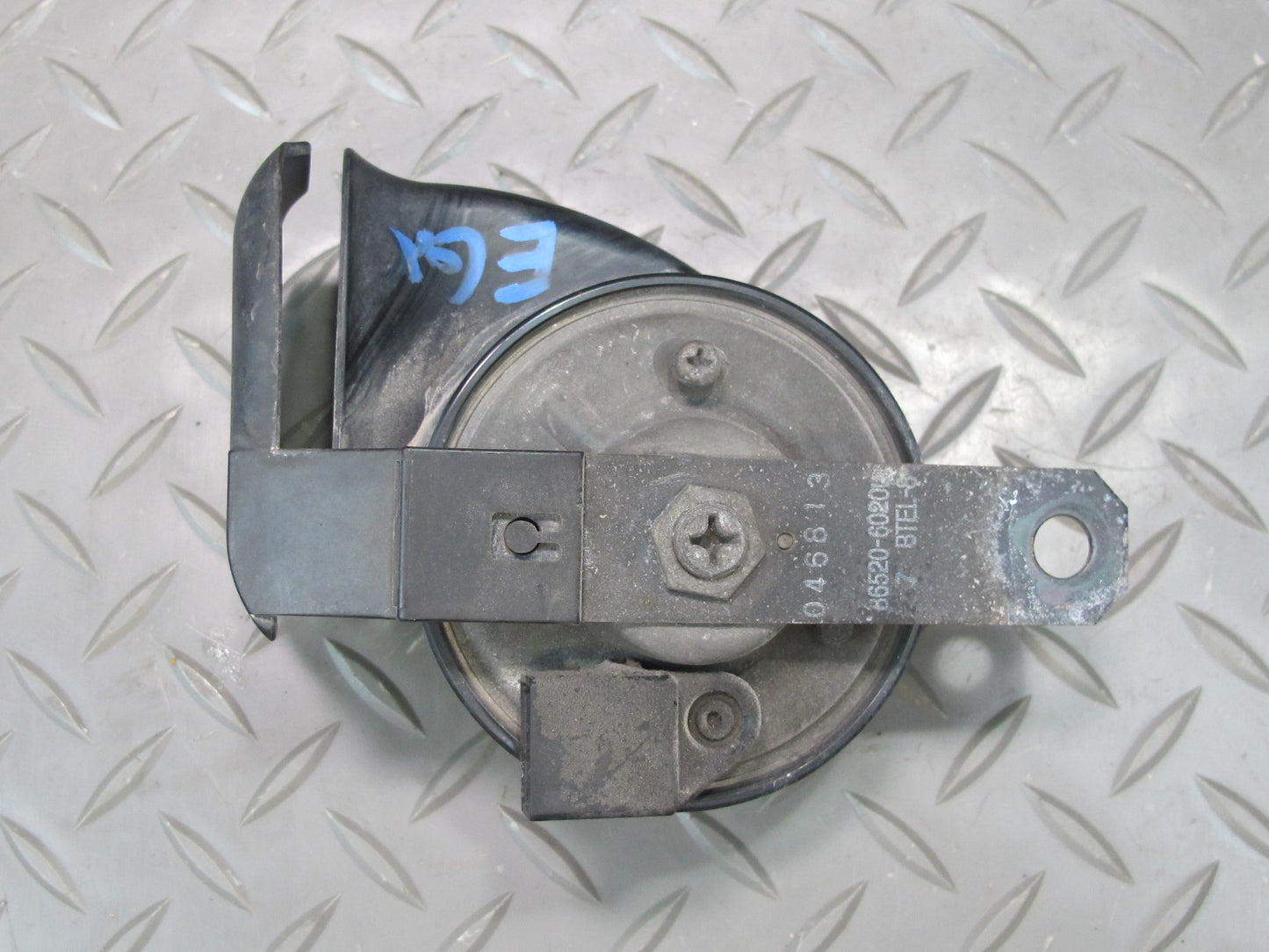 2003-2009 Lexus UZJ120L GX470 High & Low Tone Pitch Horn Signal Set of 2