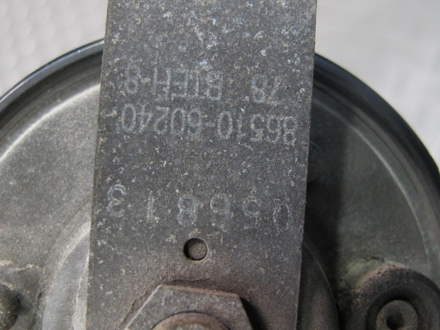 2003-2009 Lexus UZJ120L GX470 High & Low Tone Pitch Horn Signal Set of 2