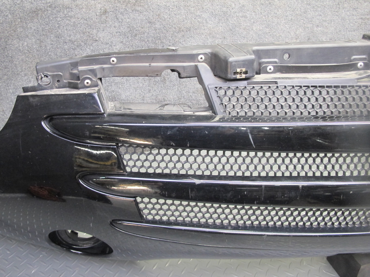 03-06 Chevrolet SSR Front Bumper Cover Black OEM