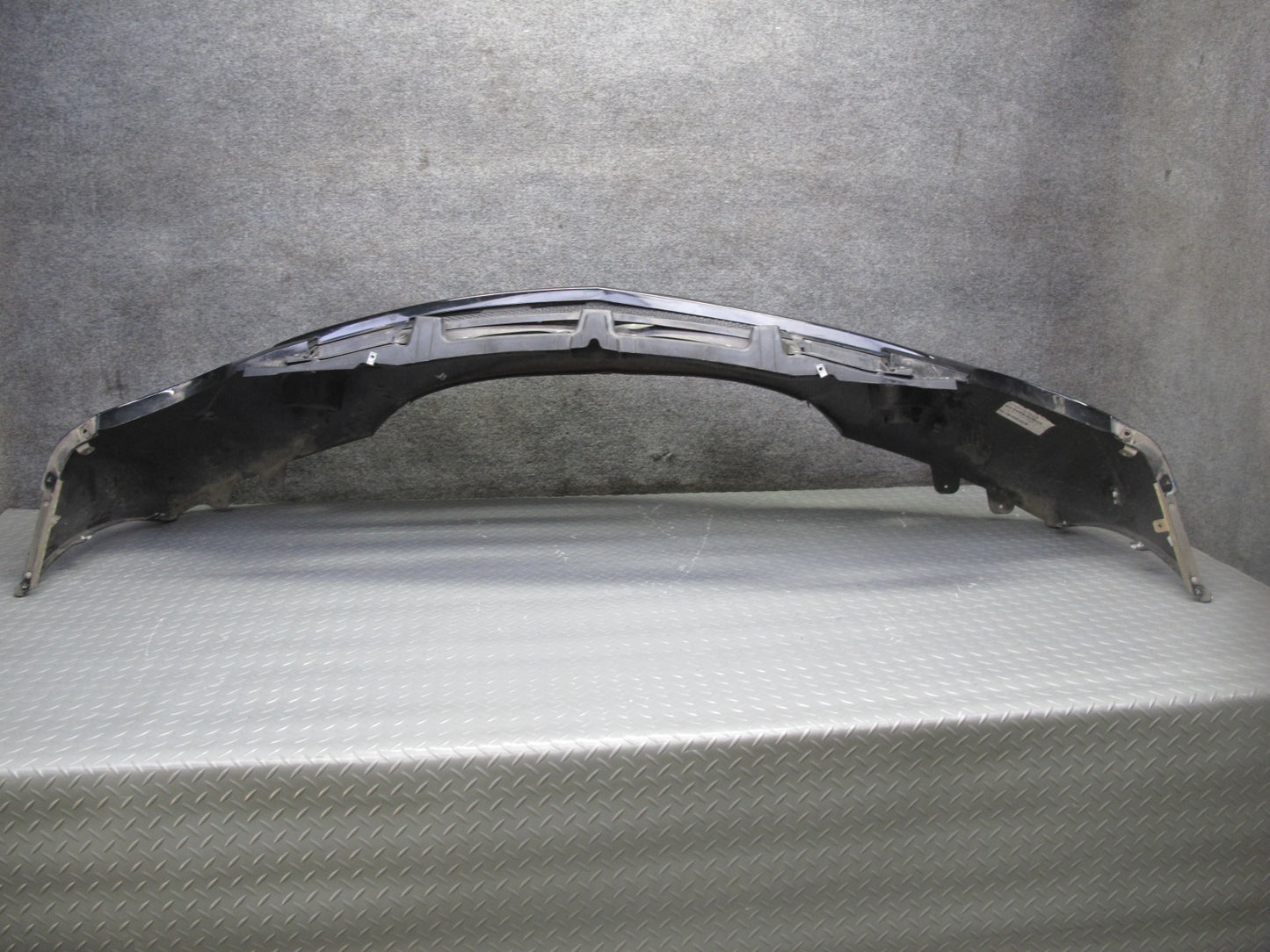 03-06 Chevrolet SSR Front Bumper Cover Black OEM