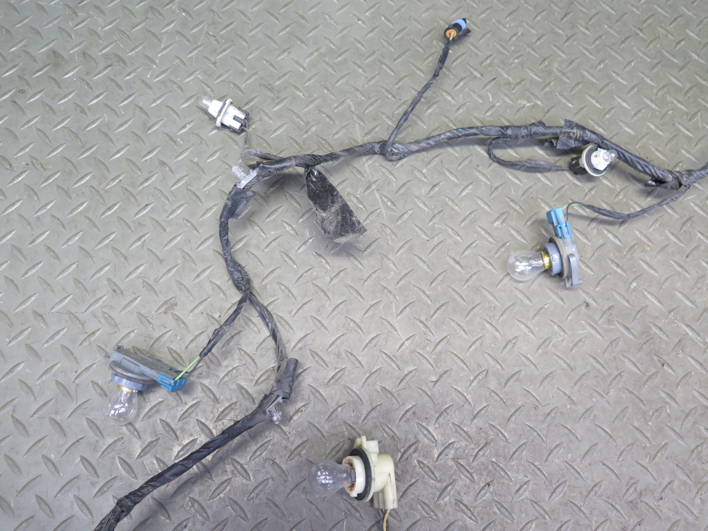 2001 Chevrolet Corvette C5 Convertible Rear Bumper Wire Wiring Harness OEM