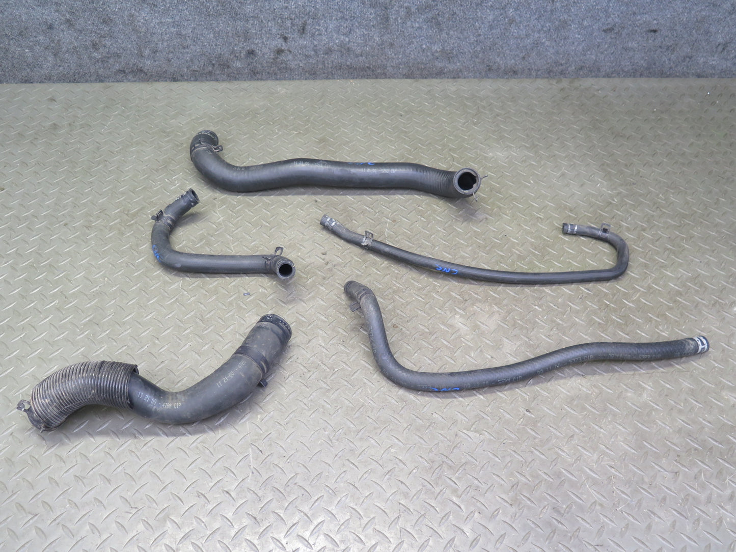 97-04 Chevrolet Corvette C5 5.7L LS1 Engine Coolant Hose Pipe Line Set OEM