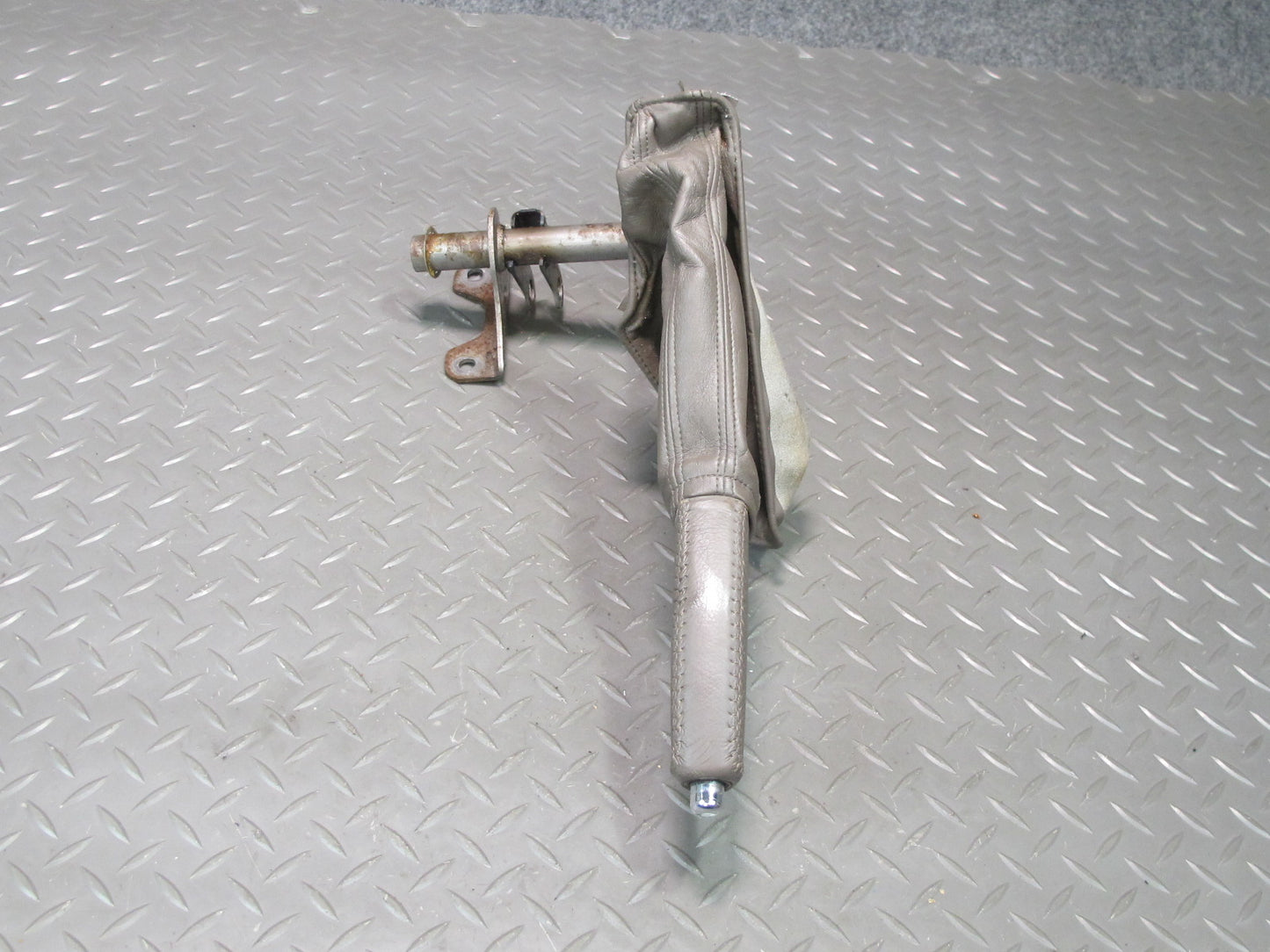 2003-2009 Lexus GX470 Emergency Parking Handbrake Handle Lever W/ Boot