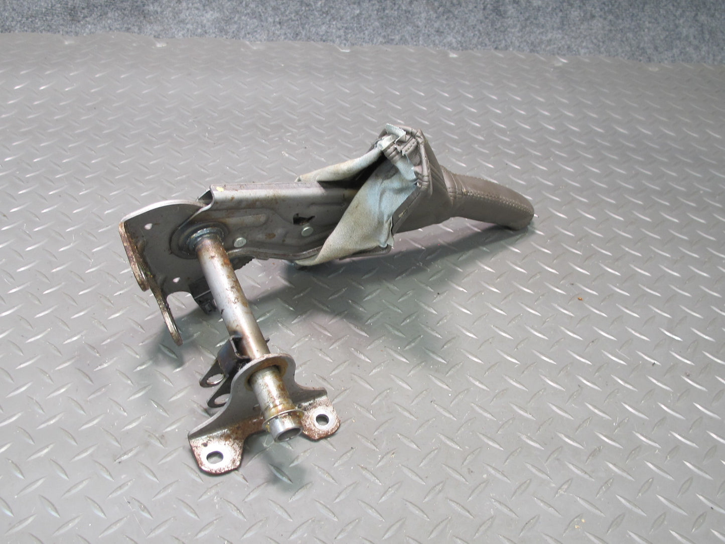 2003-2009 Lexus GX470 Emergency Parking Handbrake Handle Lever W/ Boot