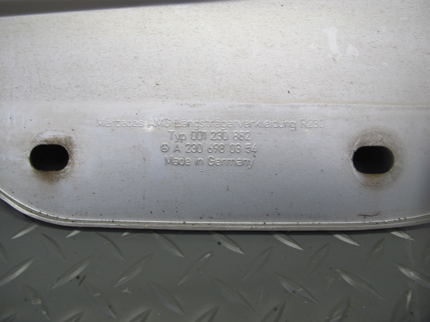 03-12 Mercedes R230 Sl-class AMG Set of 2 Side Skirt Rocker Panel Molding OEM