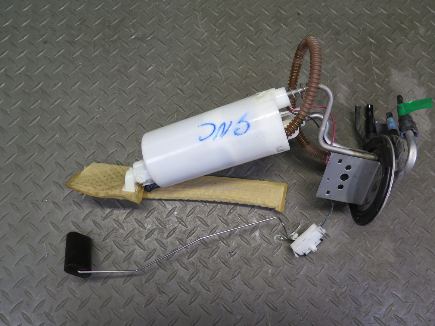 00-03 Chevrolet Corvette C5 Set of 2 Fuel Pump Level Sensor Sending Unit OEM