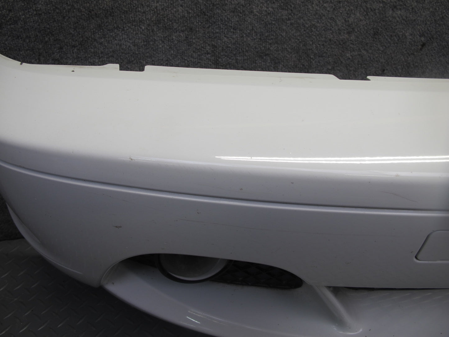 04-06 BMW E46 330ci Coupe Convertible Front Bumper Cover w Fog Lights White OEM
