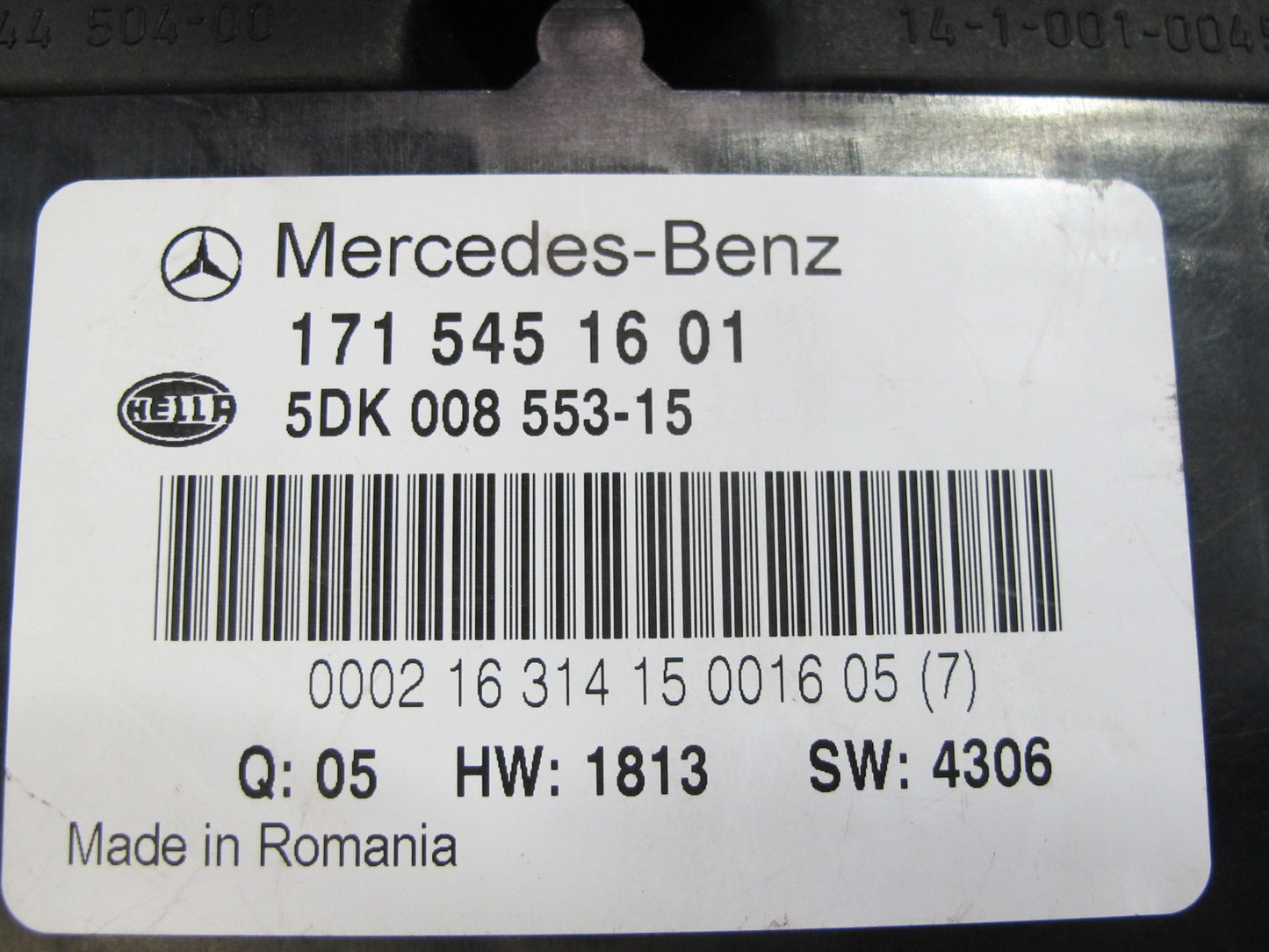 05-11 Mercedes R171 Slk-class Front SAM Fuse Relay Box Module 1715451601 OEM
