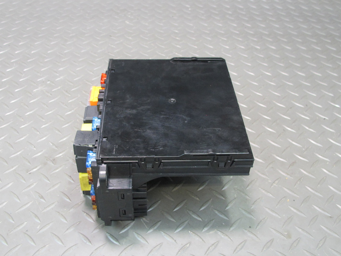 05-11 Mercedes R171 Slk-class Front SAM Fuse Relay Box Module 1715451601 OEM