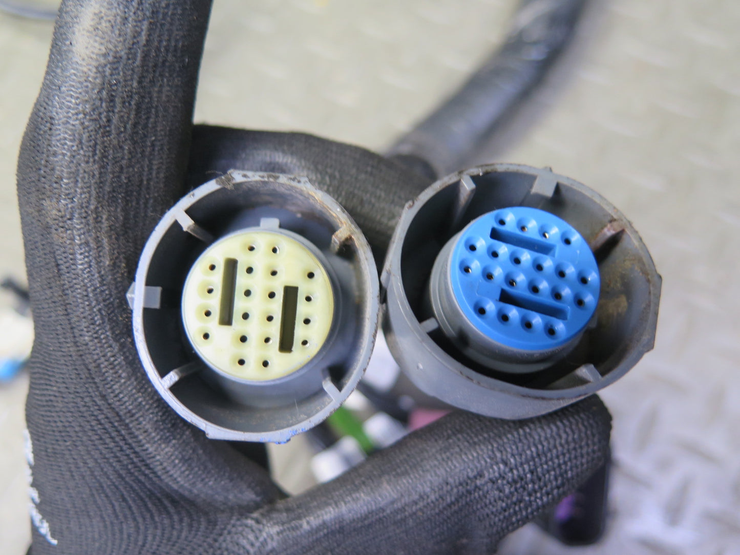 2001 Chevrolet Corvette C5 A/T Transmission Wire Wiring Harness OEM