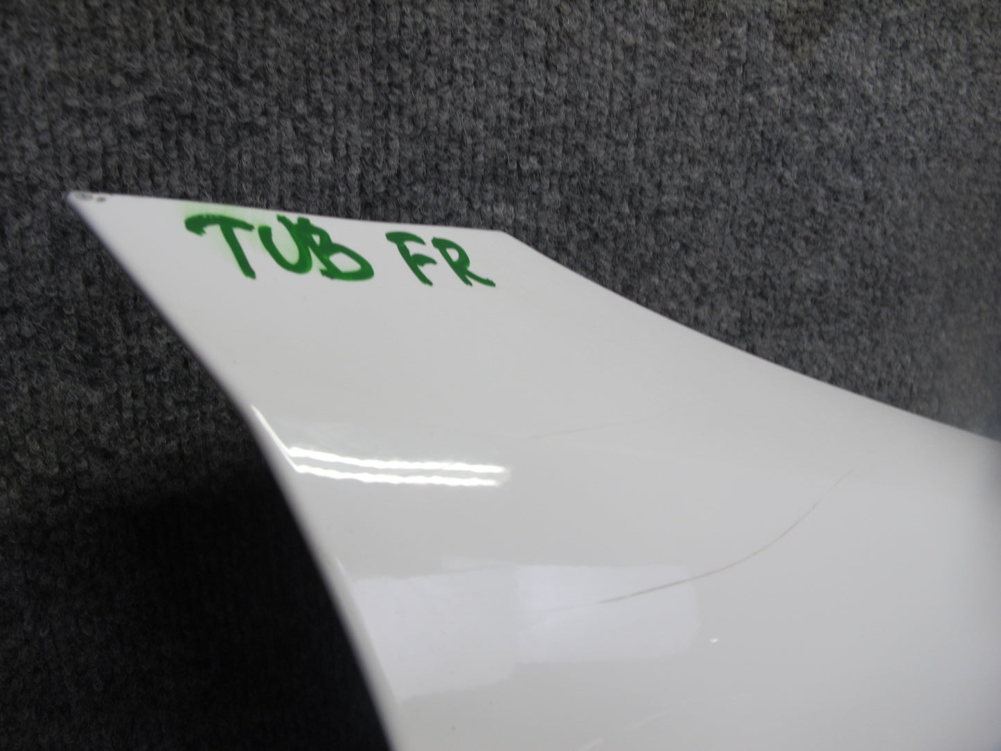 04-06 BMW E46 330ci Coupe Convert Front Right Fender Shell Cover Panel White OEM