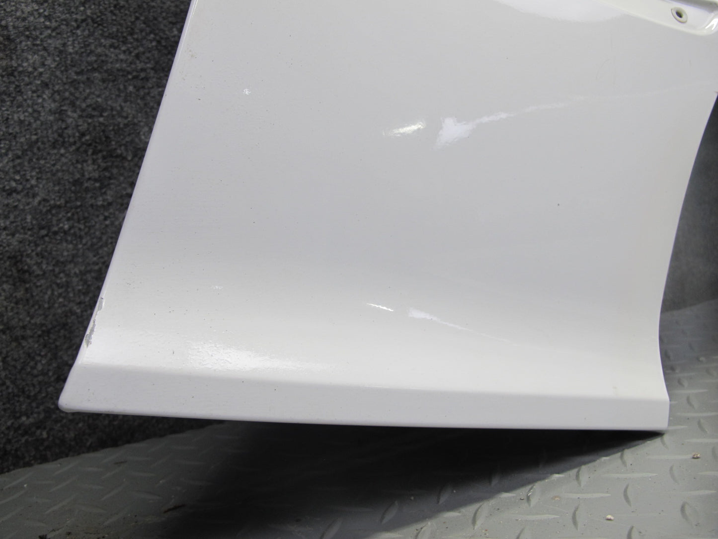 04-06 BMW E46 330ci Coupe Convert Front Right Fender Shell Cover Panel White OEM