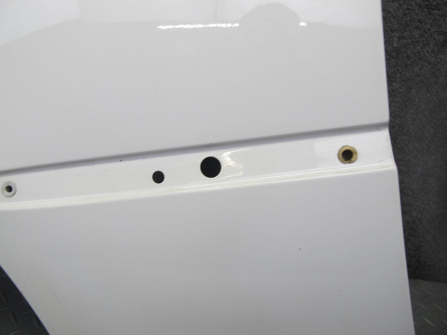 04-06 BMW E46 330ci Coupe Convert Front Left Fender Shell Cover Panel White OEM