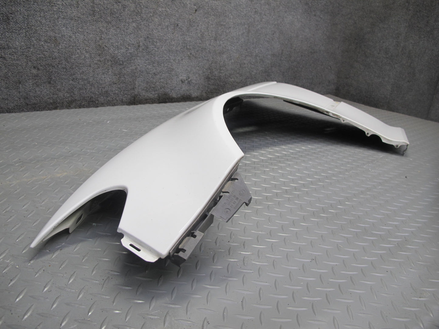 04-06 BMW E46 330ci Coupe Convert Front Left Fender Shell Cover Panel White OEM