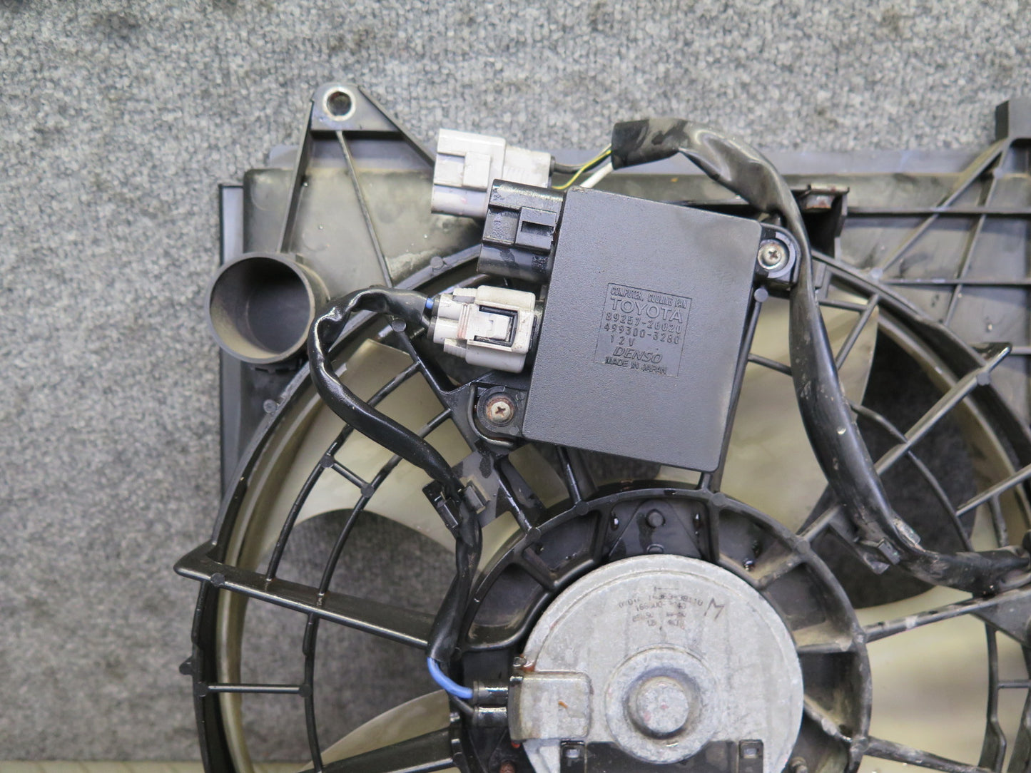 08-14 Lexus USE20L Is-f Engine Motor Cooling Dual Fan w Shroud & Module Assy OEM