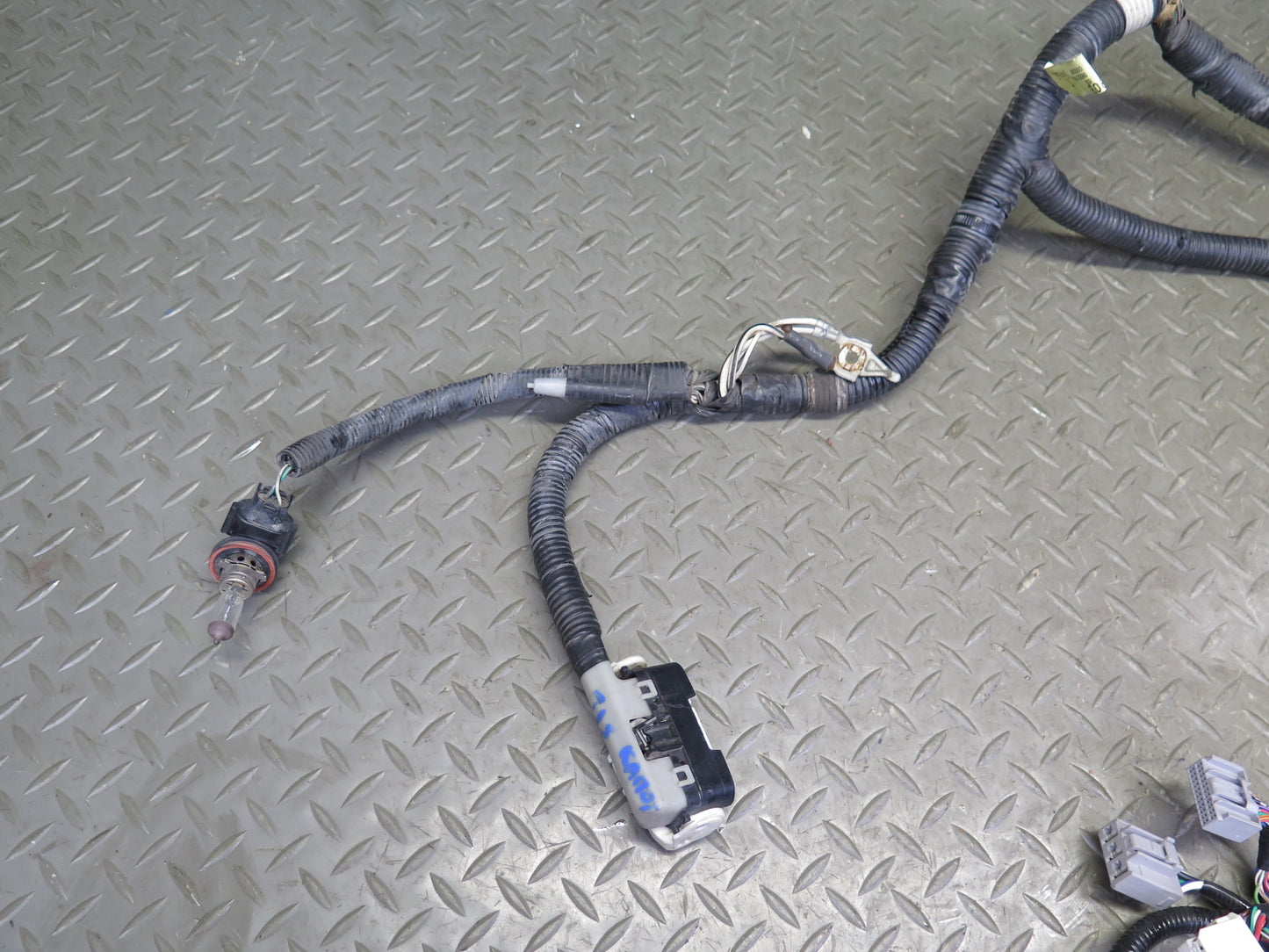 08-10 Lexus USE20L Is-f Under Engine Bay Wire Wiring Harness w Smog Sensor OEM