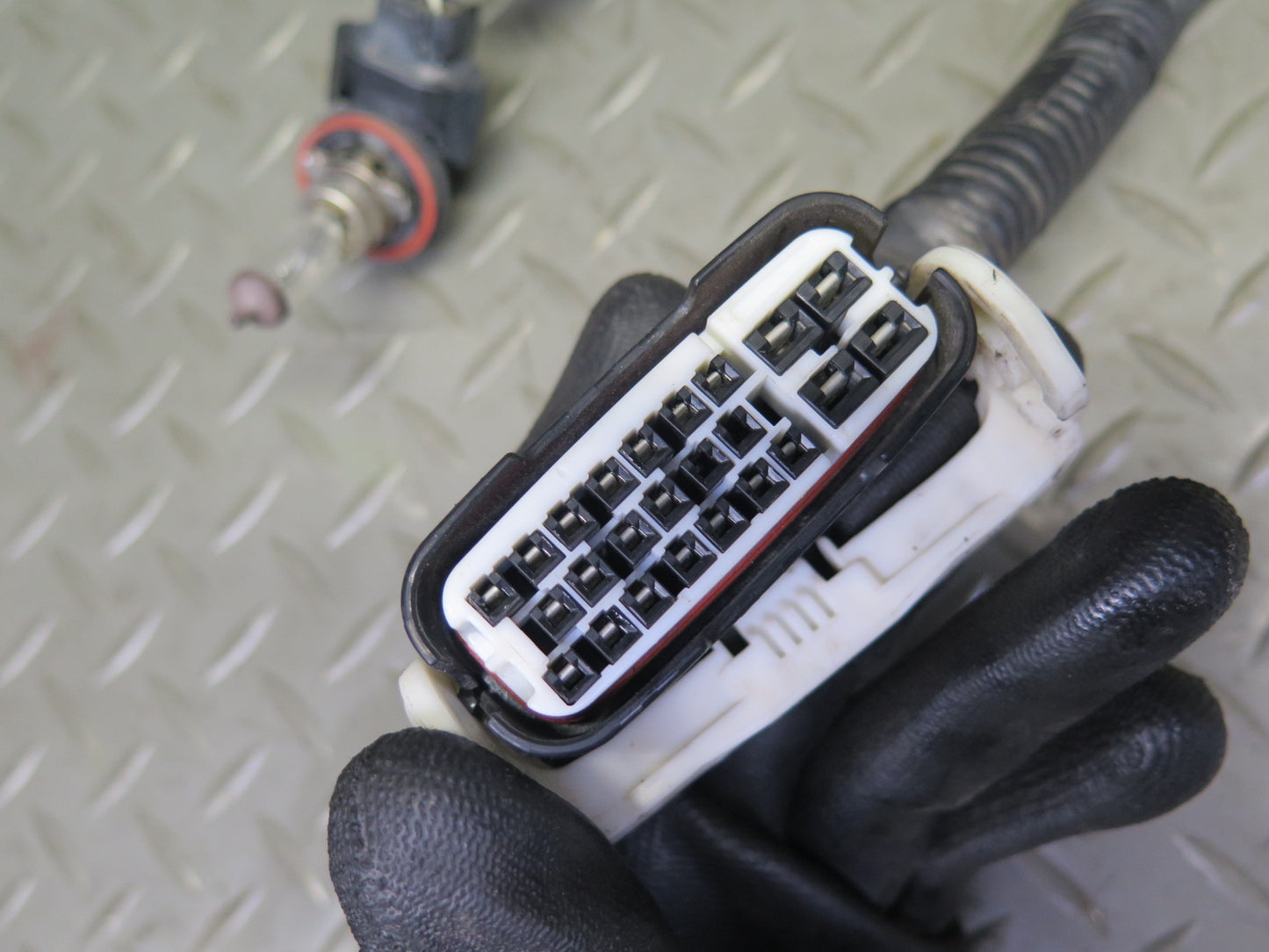 08-10 Lexus USE20L Is-f Under Engine Bay Wire Wiring Harness w Smog Sensor OEM