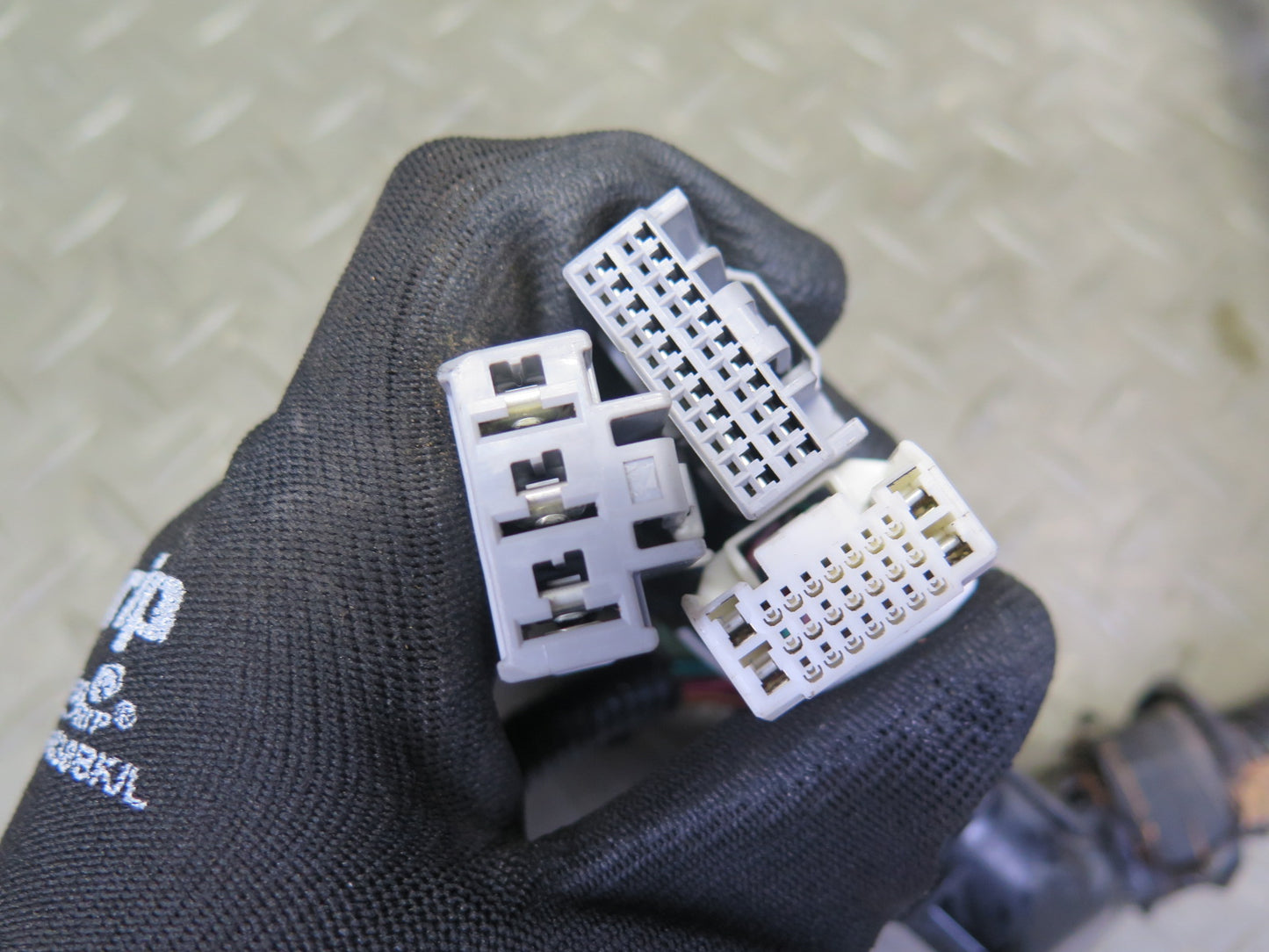 08-10 Lexus USE20L Is-f Under Engine Bay Wire Wiring Harness w Smog Sensor OEM