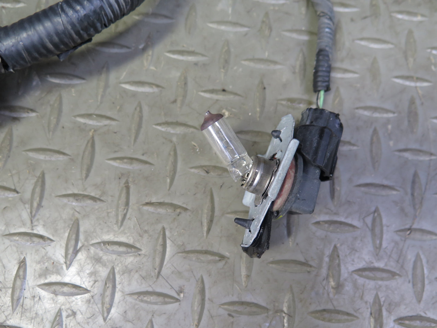 08-10 Lexus USE20L Is-f Under Engine Bay Wire Wiring Harness w Smog Sensor OEM