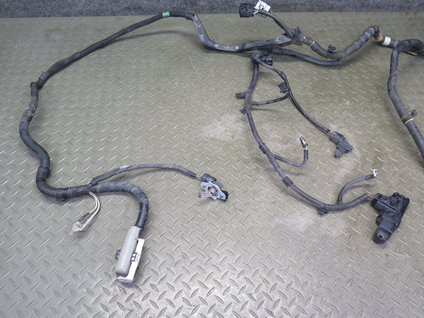 08-10 Lexus USE20L Is-f Under Engine Bay Wire Wiring Harness w Smog Sensor OEM