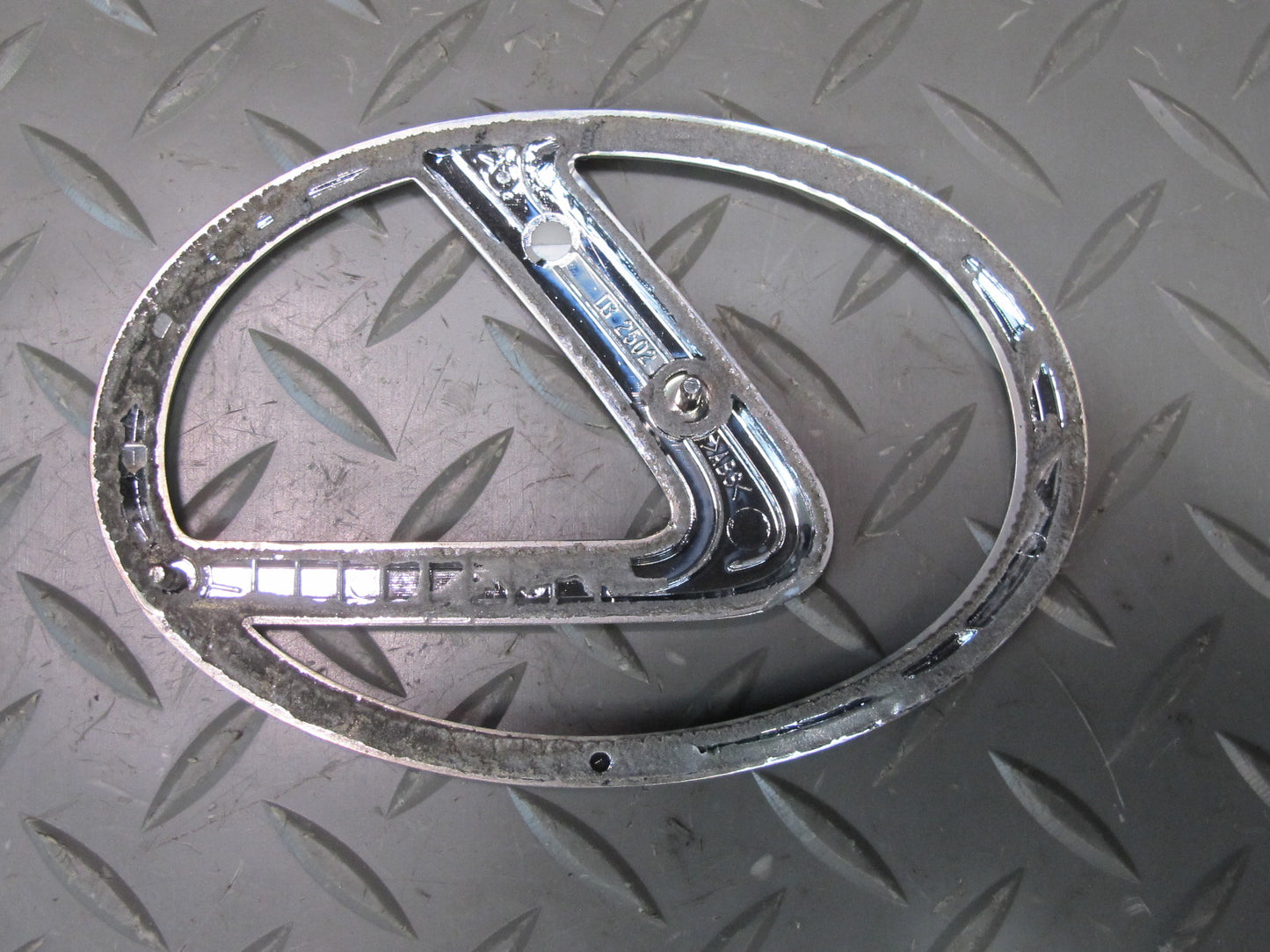 2003-2009 Lexus UZJ120L GX470 Rear Trunk Lid Emblem Logo Badge Symbol Set