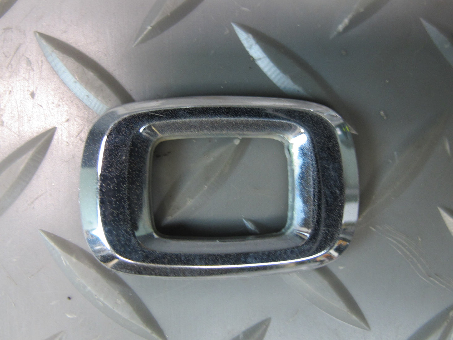 2003-2009 Lexus UZJ120L GX470 Rear Trunk Lid Emblem Logo Badge Symbol Set