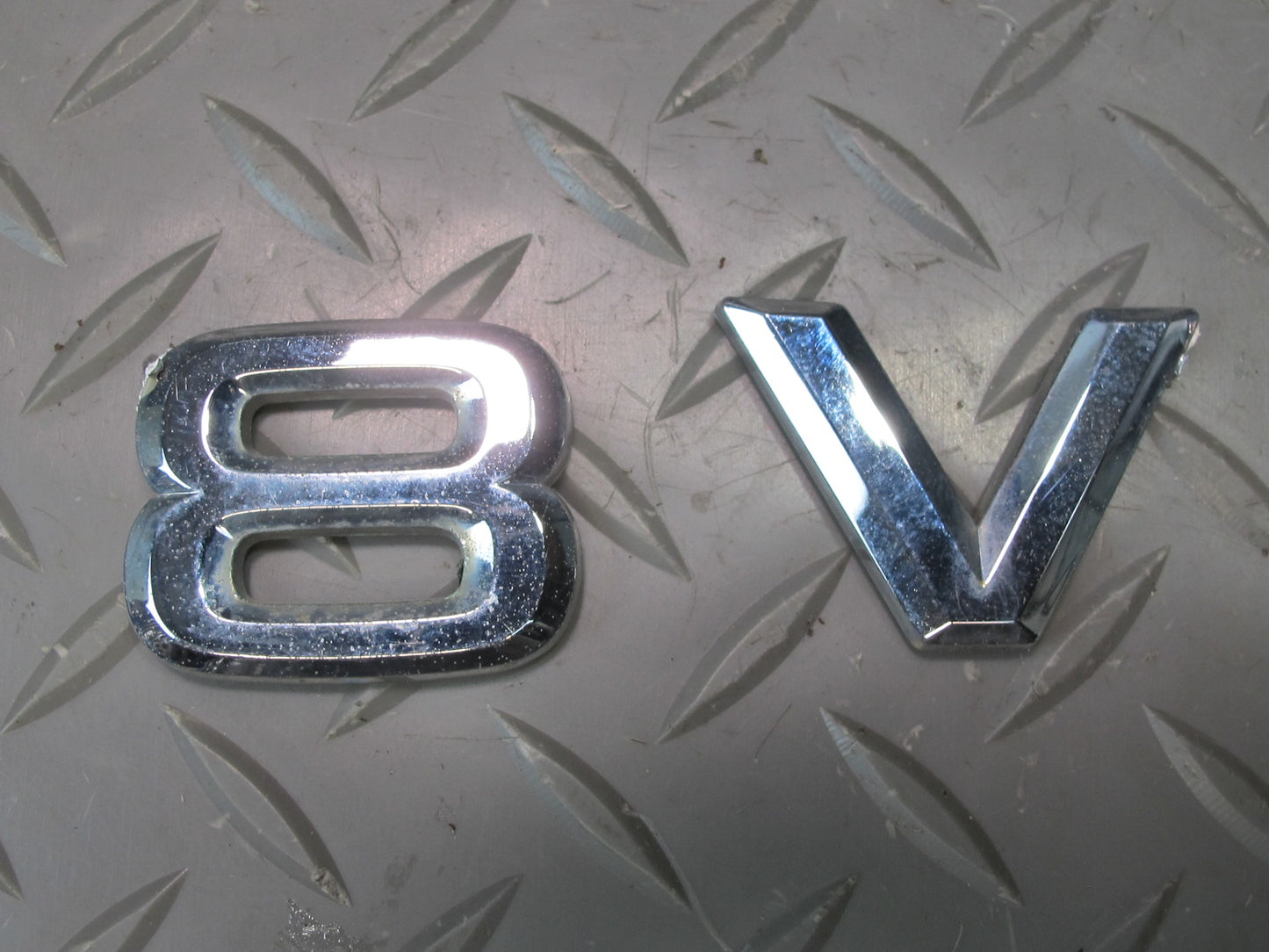 2003-2009 Lexus UZJ120L GX470 Rear Trunk Lid Emblem Logo Badge Symbol Set