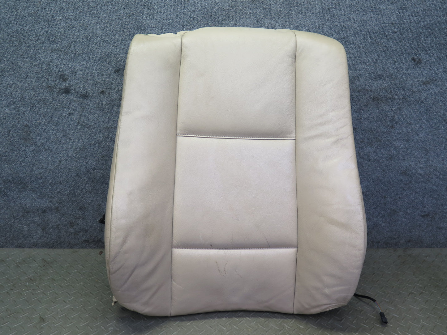 01-06 BMW E46 330ci Convertible Front Right Seat Upper Leather Cushion Beige OEM