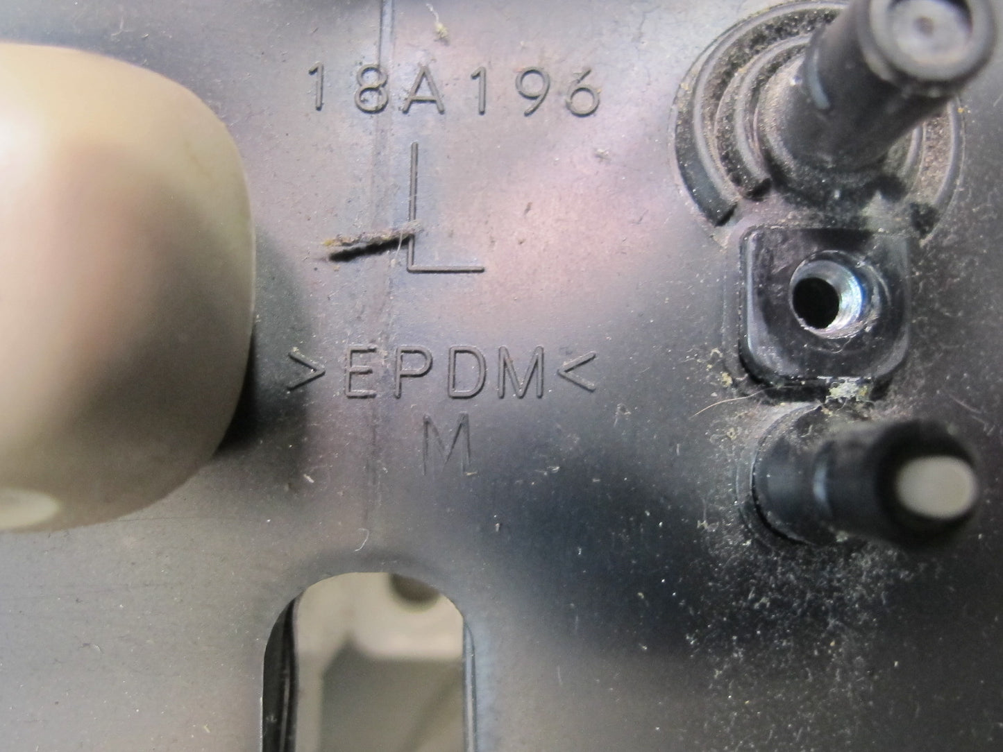 2005-2007 Lexus UZJ120L GX470 Front Left Driver Side Seat Adjustment Switch